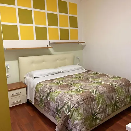 Leonardo Tourist House-3